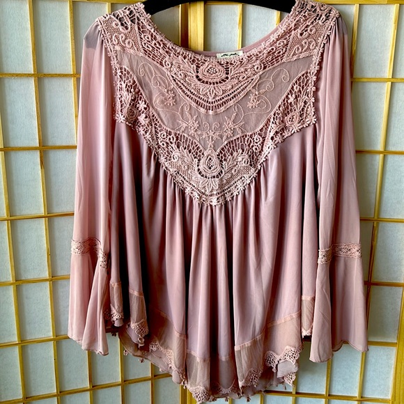 Boho rose lace blouse - Picture 1 of 4